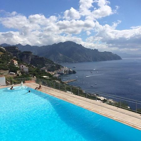 La Pizzerella Di Amalfi Leilighet Eksteriør bilde